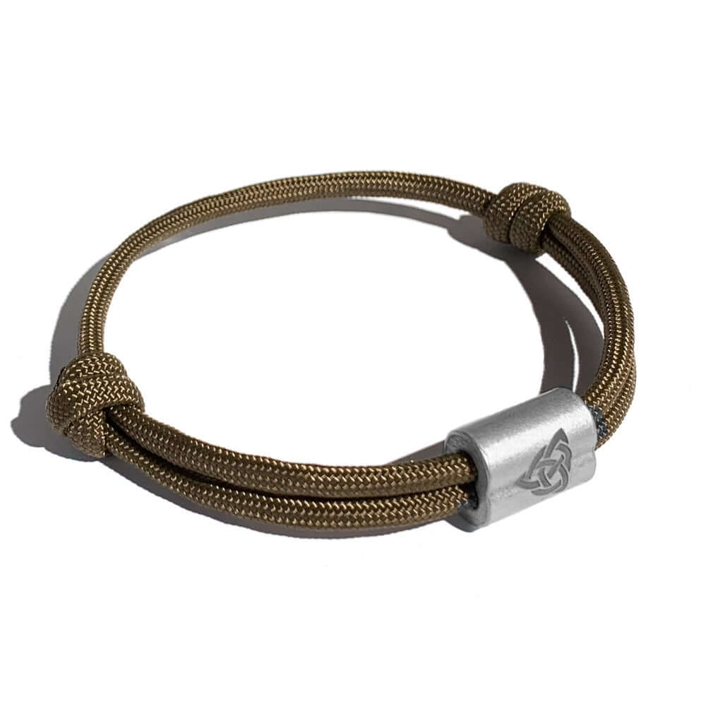 BRA302 - Bracelet en corde ajustable